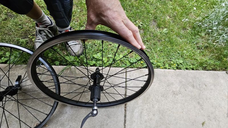 Kola 20" na ráfkové brzdy z GT Stomper
