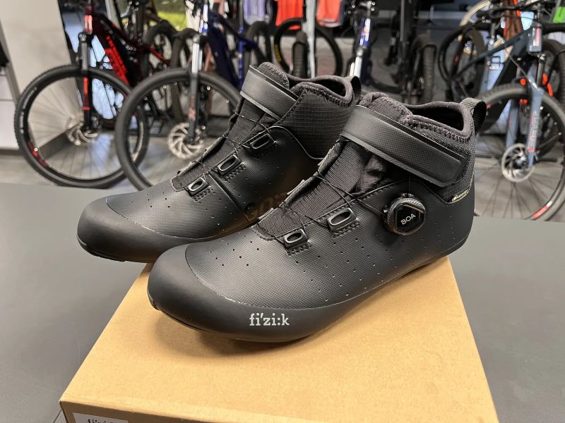 Zimní tretry FIZIK Tempo Artica R5 GTX