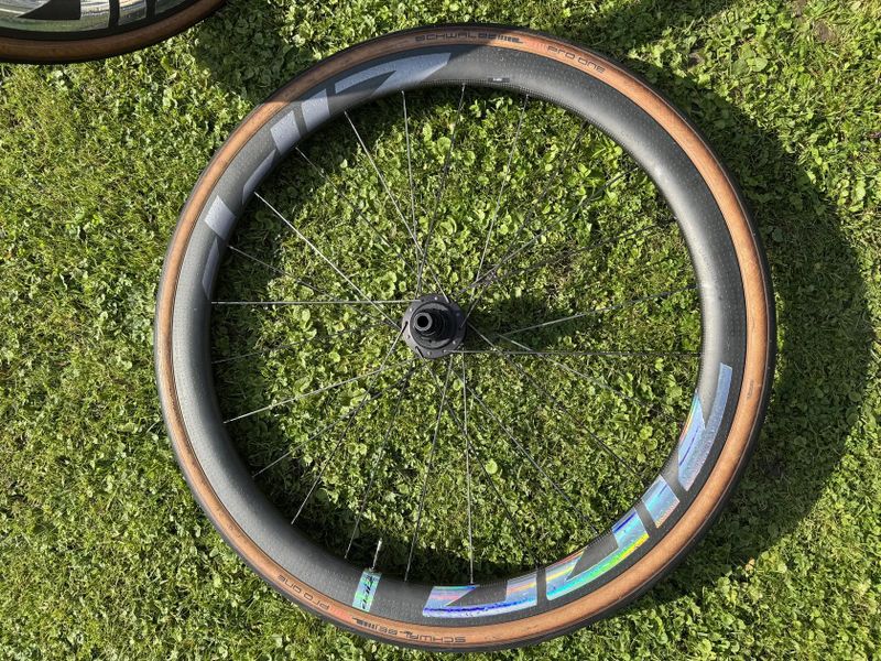 Zipp 303 Firecrest, XDr, Schwalbe Pro One 34mm