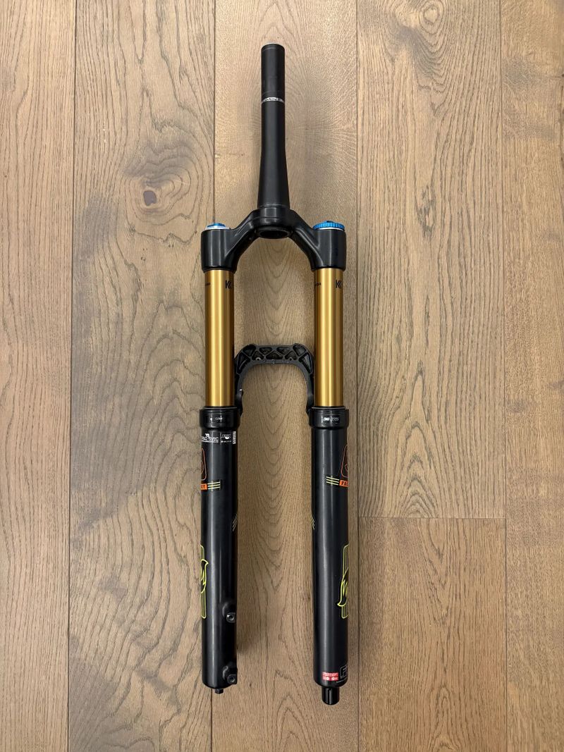 Odpružená vidlice Fox Factory Series 36 FLOAT 27.5" - 160mm, FIT HSC/LSC (RC2)