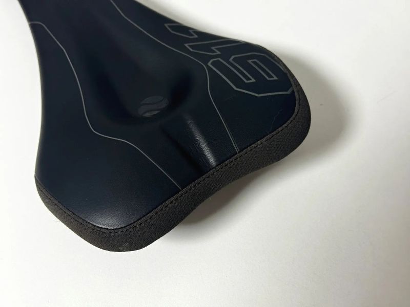 SQlab 611 Ergowave Carbon, 14 cm - nové