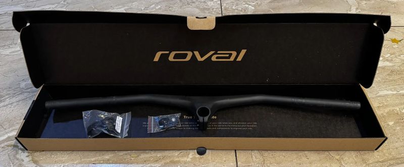 Řídítka SPECIALIZED Roval Control Cockpit 780x60 mm