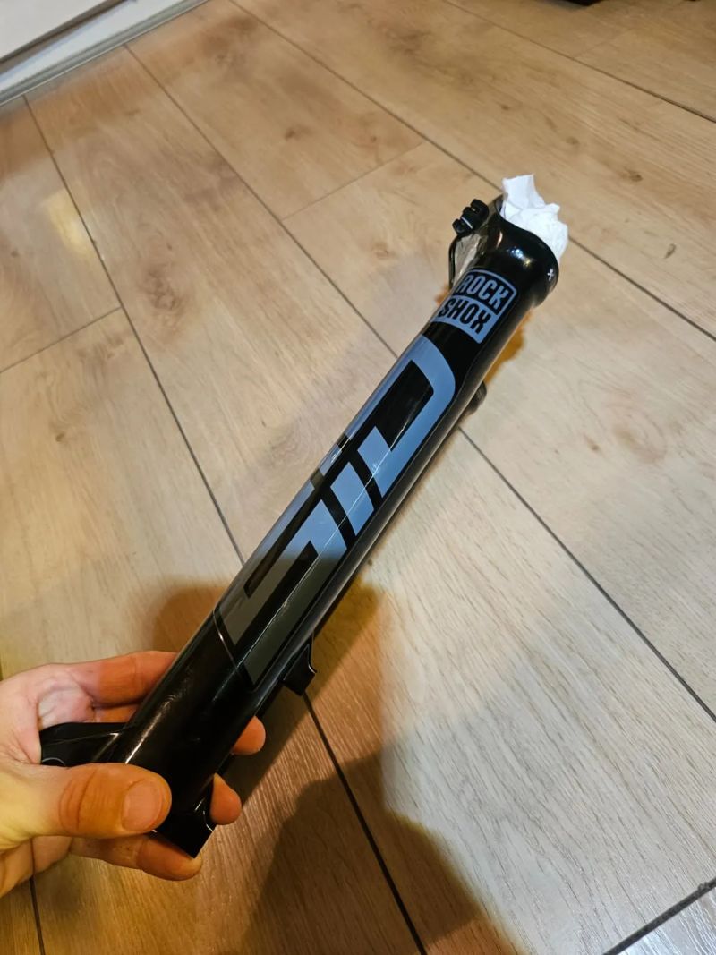 Rock Shox SID 35mm 2025 - spodne nohy