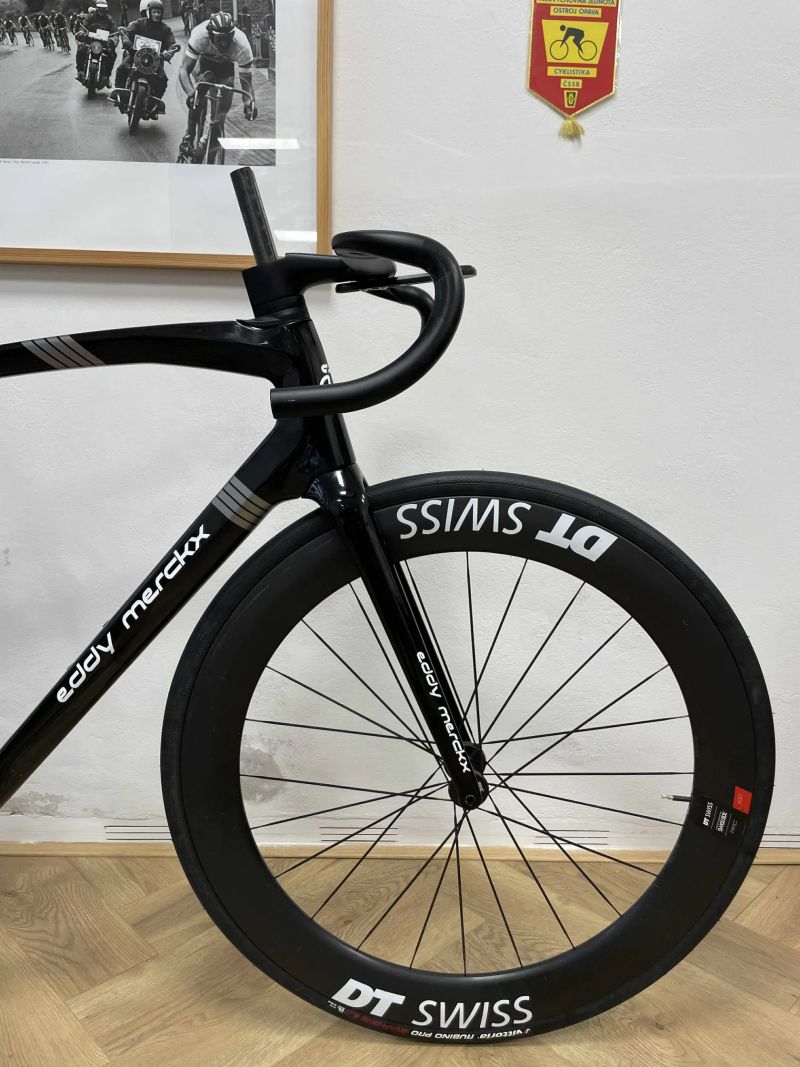 Eddy Merckx 525 S", DT Swiss ARC1100 62mm - Možnost zakázkové stavby !