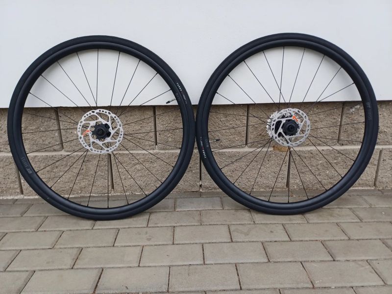 DT Swiss R470 Disc Nejeté !!!