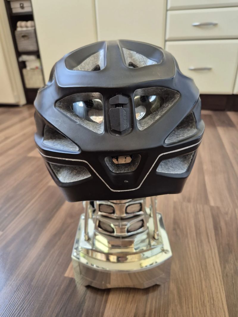 Helma Alpina Mythos vel.57-62 cm