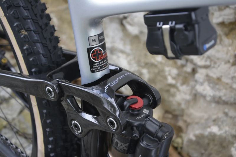 Giant Anthem Advanced PRO 29 1 M - X0 AXS T-Type, Fox Kashima Live Valve + teleskop