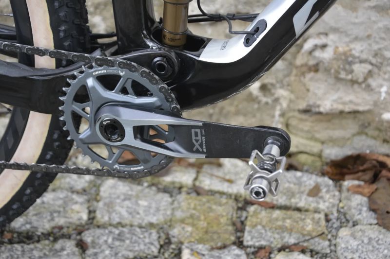 Giant Anthem Advanced PRO 29 1 M - X0 AXS T-Type, Fox Kashima Live Valve + teleskop