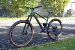 Cube Stereo Race C:62 (XL) olive´n´grey