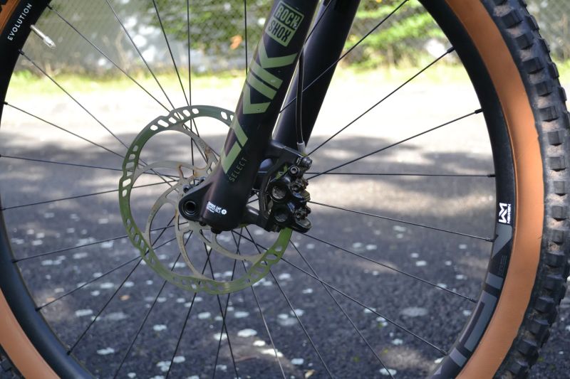 Cube Stereo Race C:62 (XL) olive´n´grey