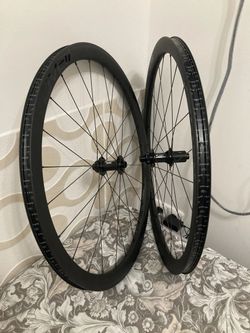 Karbonová kola Roval C38