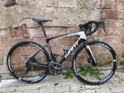 Giant Defy Advanced 2 - M - 170-178cm