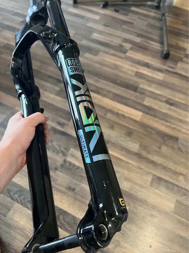 Rock Shox Lyrik 160mm RC3 / BB 