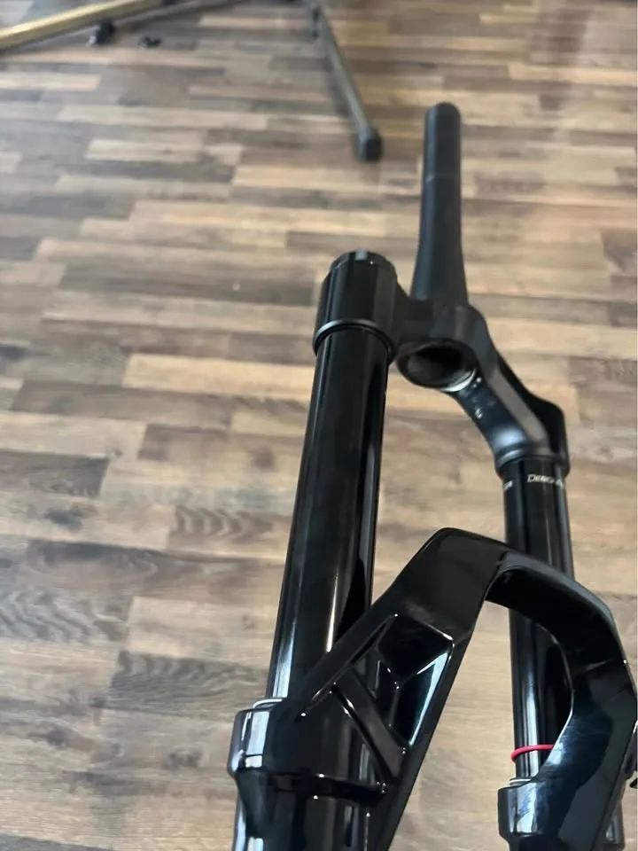 Rock Shox Lyrik 160mm RC3 / BB 