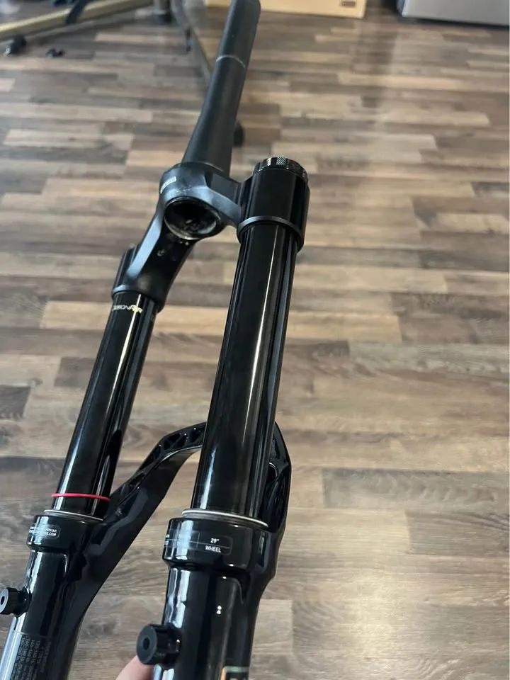 Rock Shox Lyrik 160mm RC3 / BB 