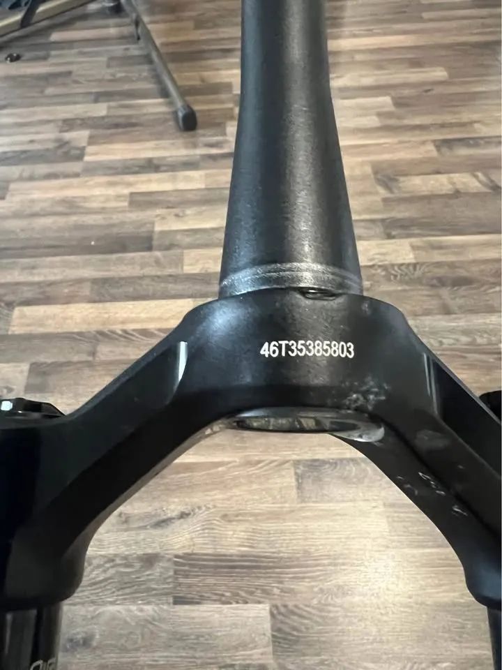Rock Shox Lyrik 160mm RC3 / BB 
