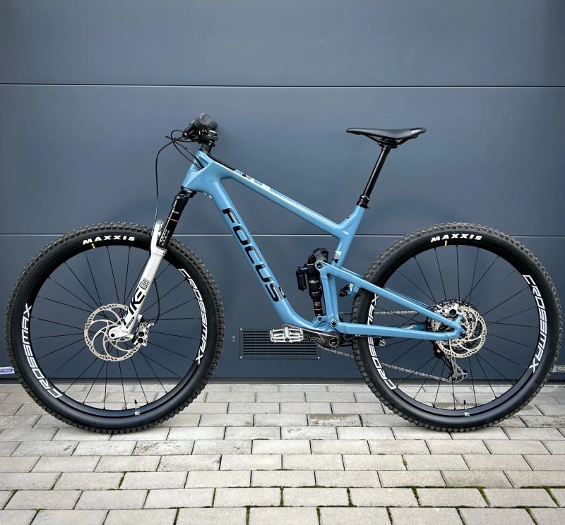 Focus JAM 8.9 NINE karbon, vel. L, 29"