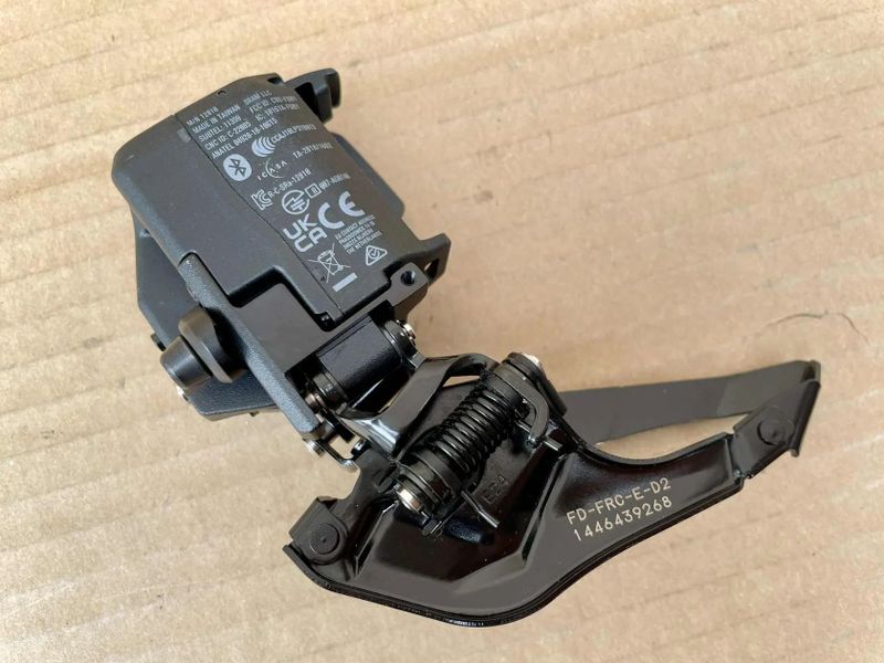 Přesmykač SRAM FORCE AXS eTap WIDE D2 2x12s