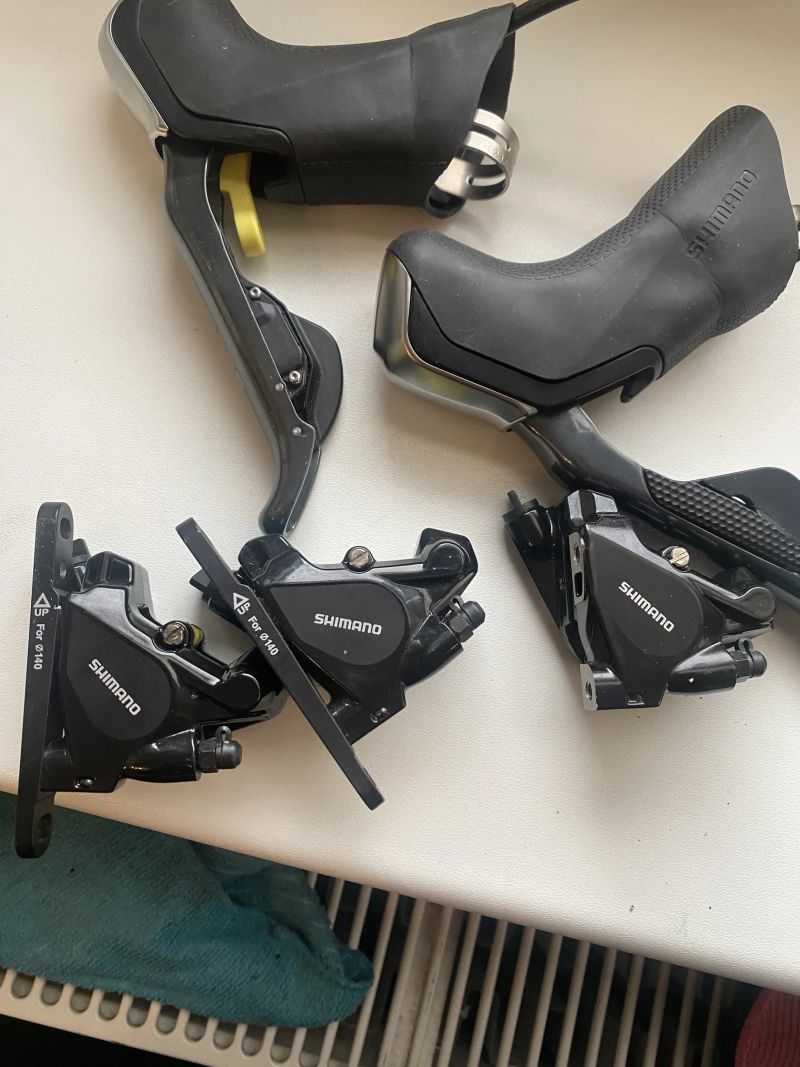 Shimano řadicí páky ST-R785 Di2 2x11