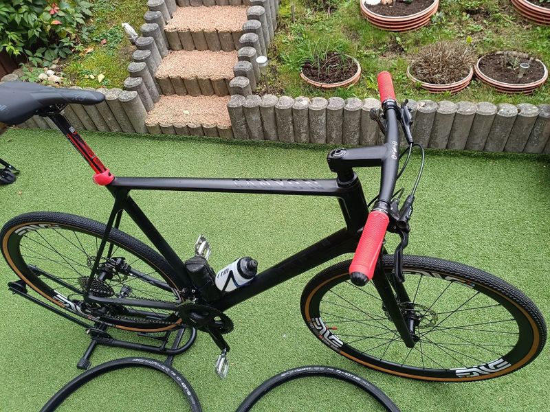 Canyon Roadlite CF 8.0 Carbon