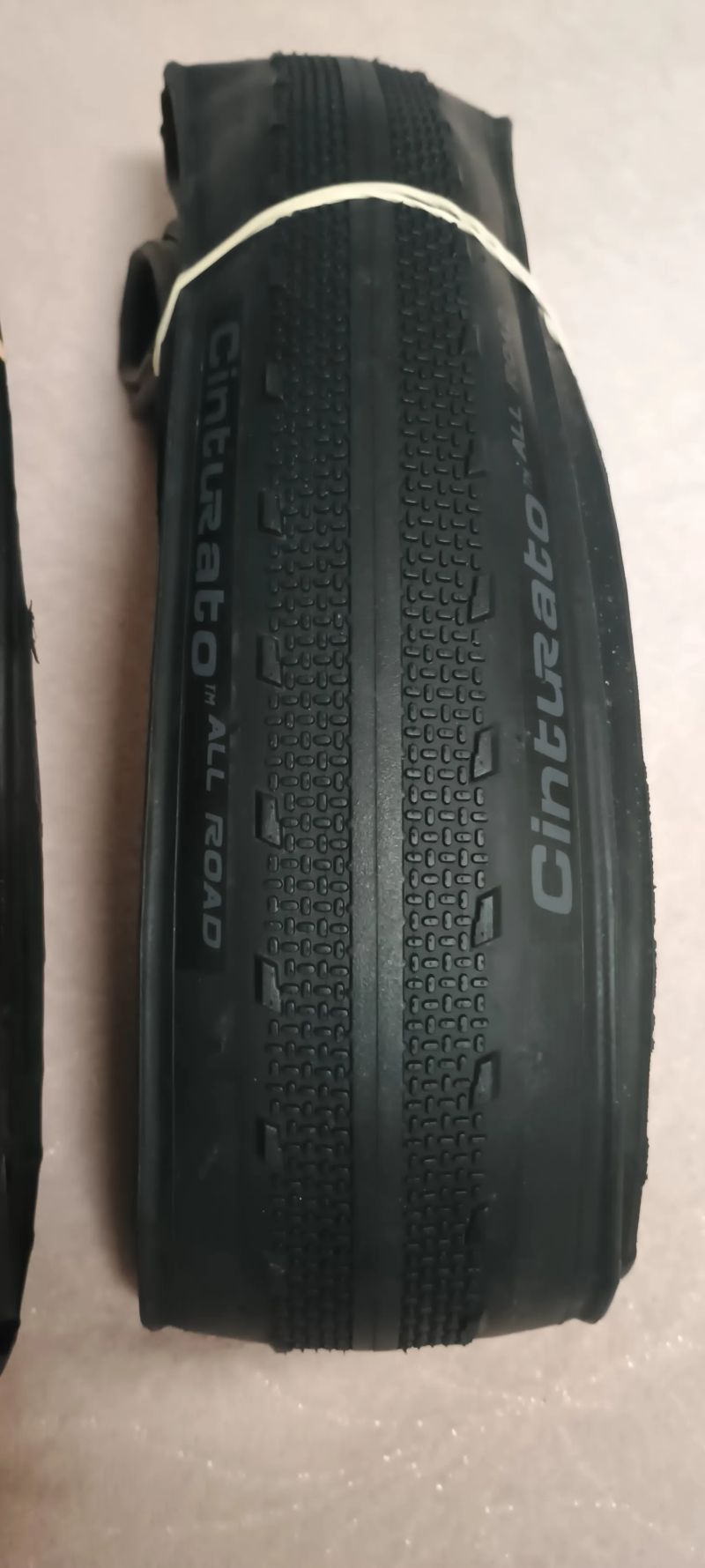 Pláště Pirelli Cinturato gravel 