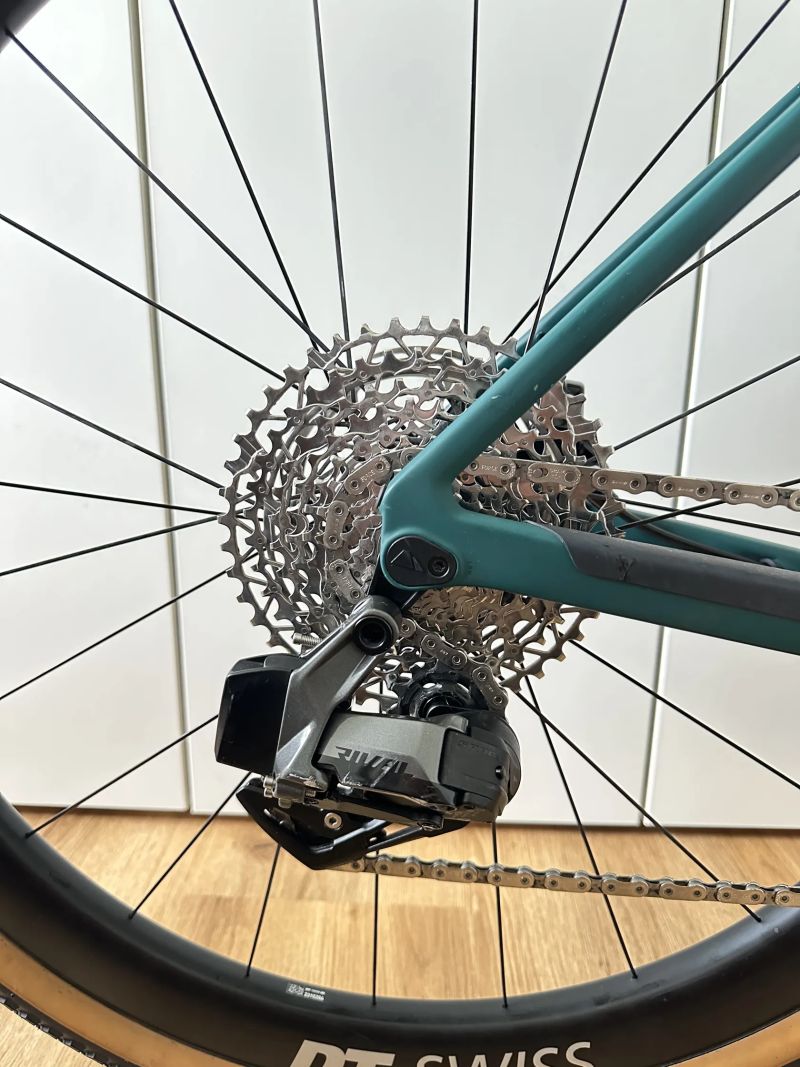 Canyon Grail CF SL 7 eTap, S, záruka
