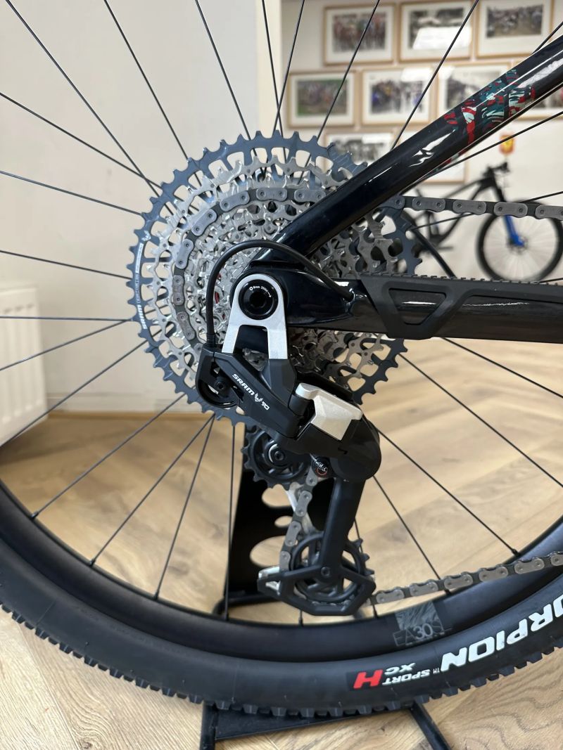 BH Lynx race 8.5