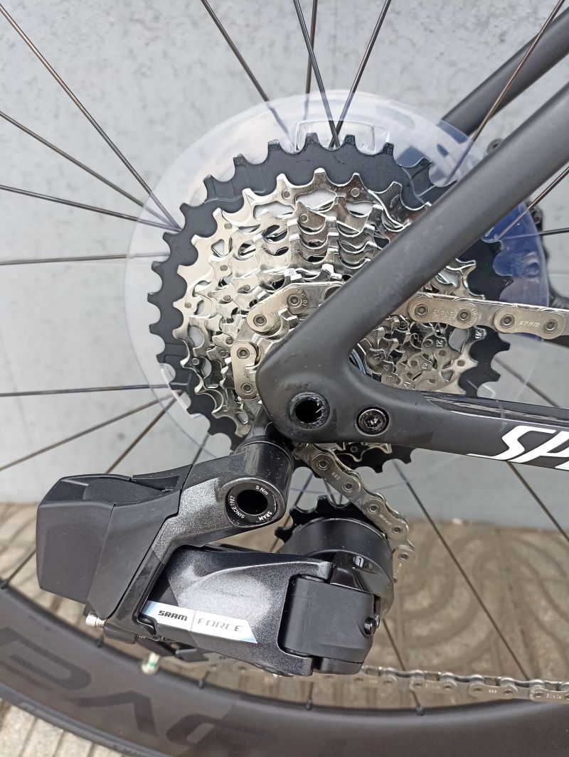 Specialized Tarmac SL8 Pro - SRAM Force eTap AXS