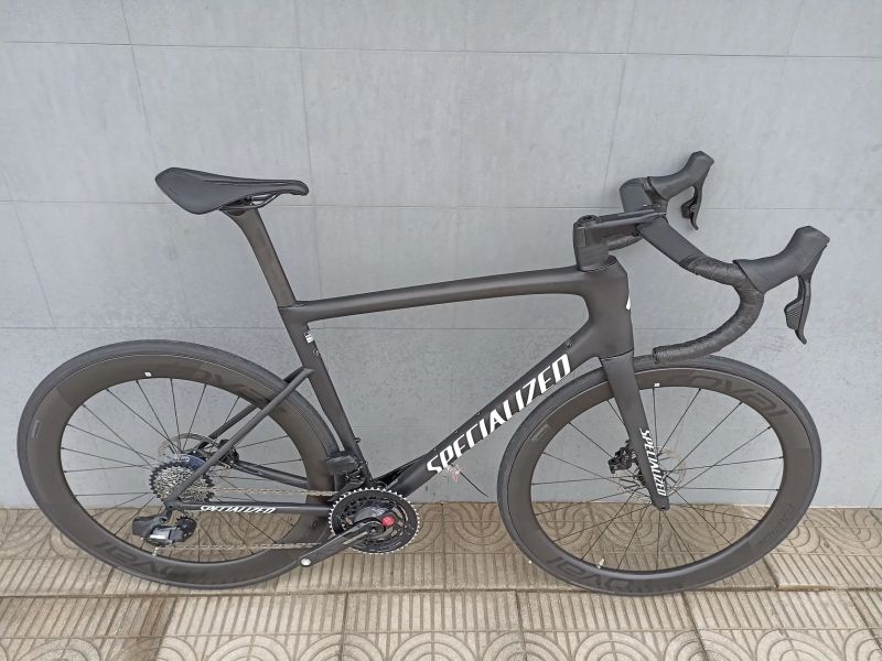 Specialized Tarmac SL8 Pro - SRAM Force eTap AXS