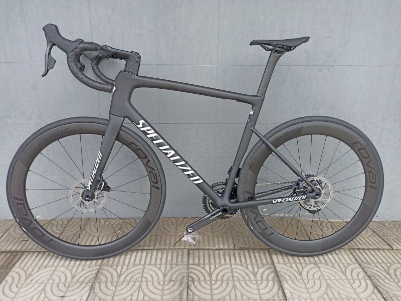 Specialized Tarmac SL8 Pro - SRAM Force eTap AXS