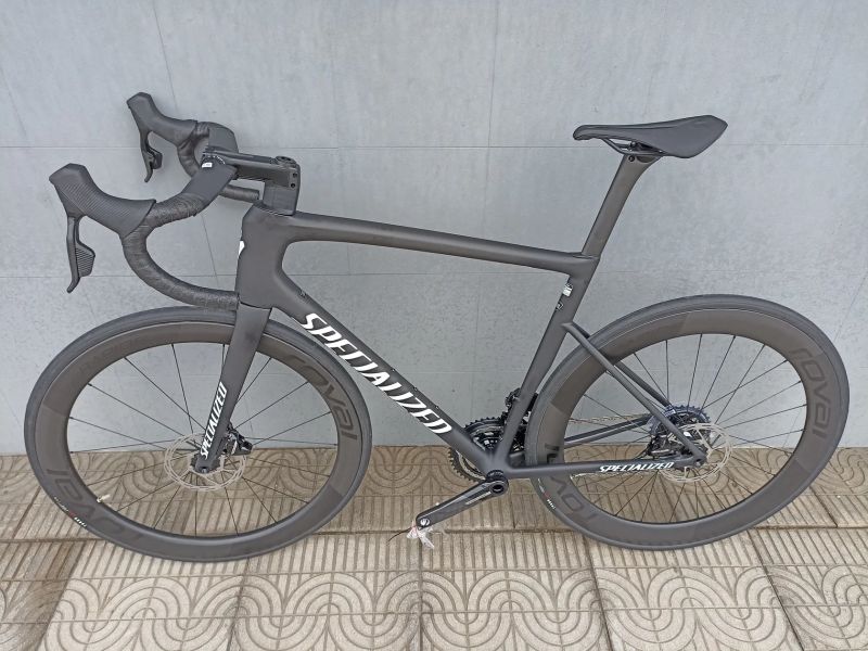 Specialized Tarmac SL8 Pro - SRAM Force eTap AXS
