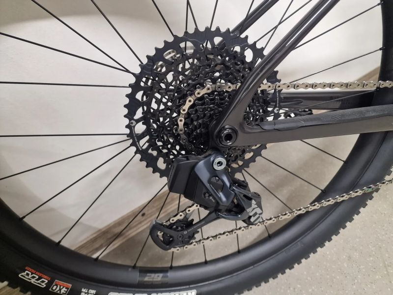 Lapierre Pro Race CF 9.9