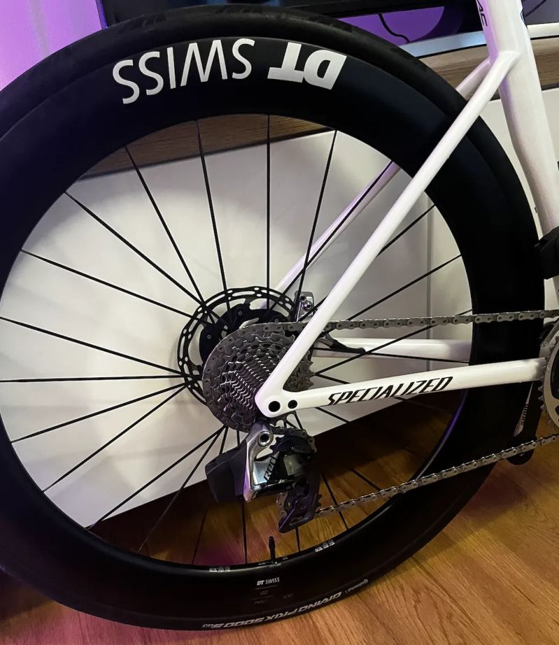 Prodám zapletená kola DT Swiss 1100