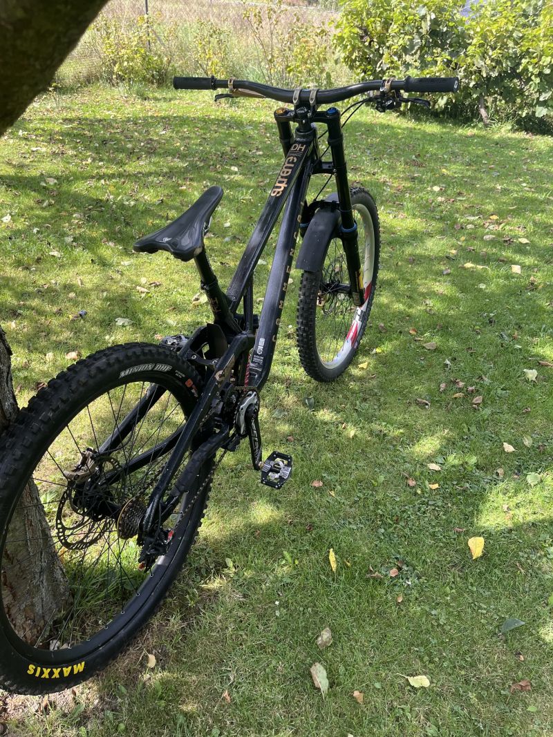 Commencal Supreme v5