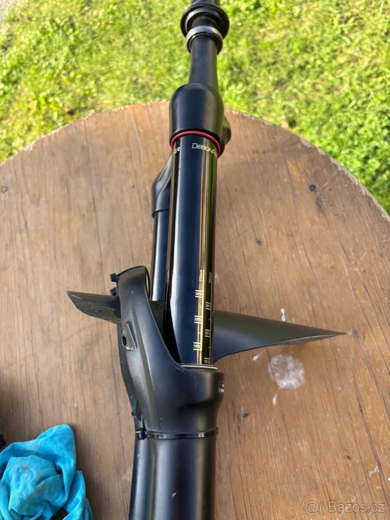 MTB vidlice - RockShox Lyrik RC2