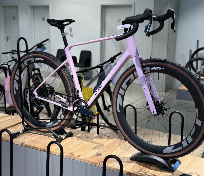 Cube Nuroad C62 SLX -Rhodonite L