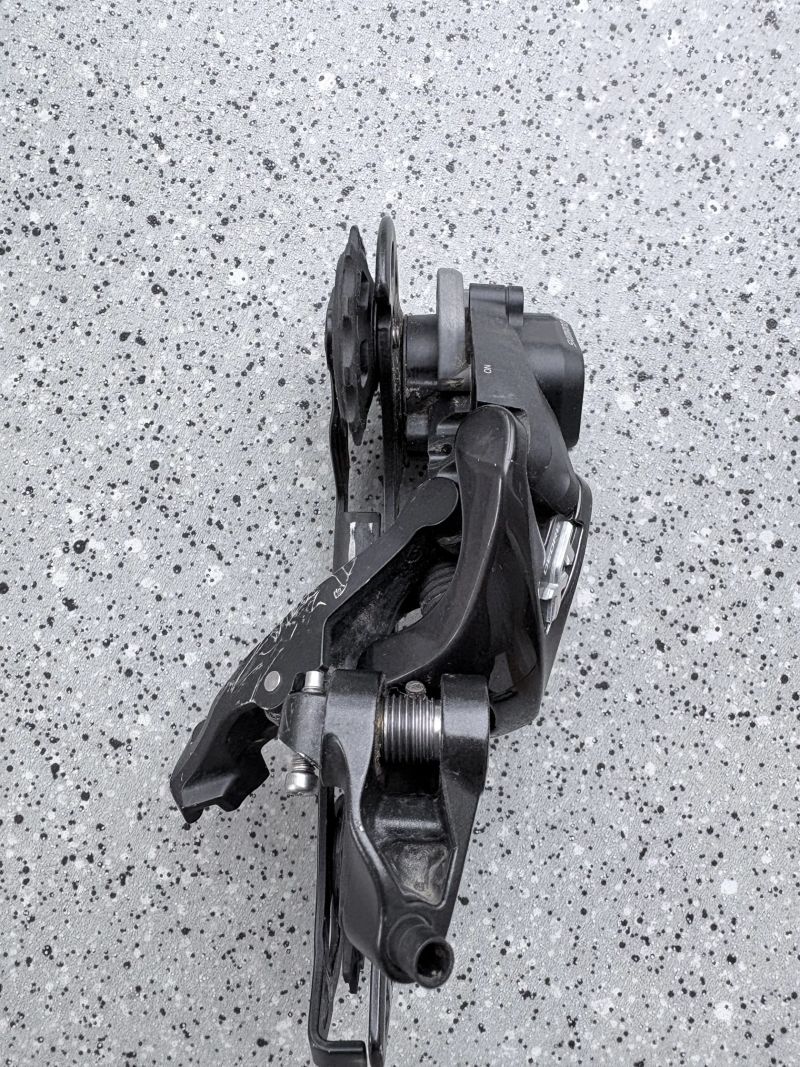 Shimano 2x11 přesmykač a přehazovačka