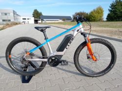 Cube Acid 240 rookie pro 400 action team