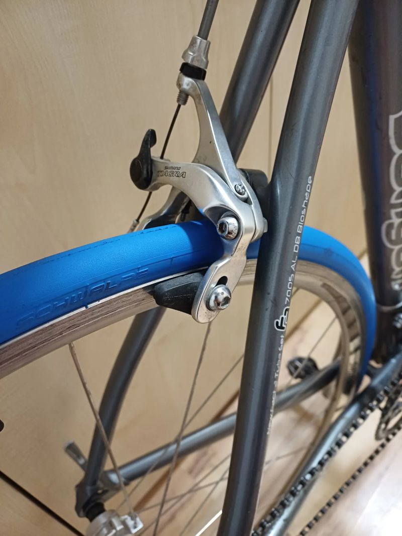 Canyon Iridium Road Lite