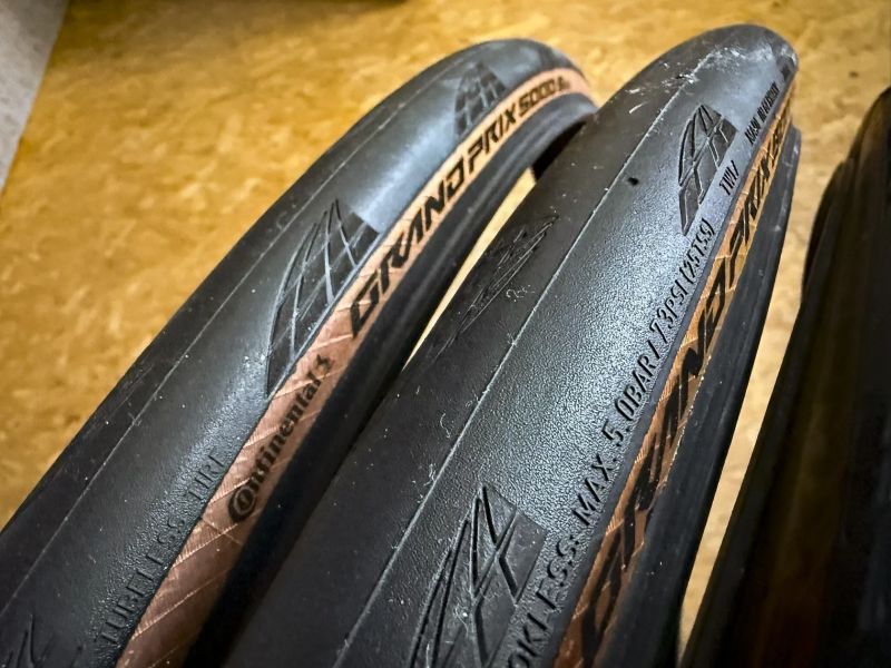 3x Continental Grand Prix 5000 S TR Folding Tire - 28-622 - black/transparent
