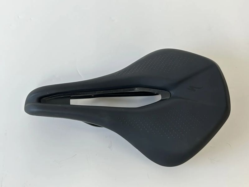 Nové sedlo Specialized Power Comp, šířka 155 mm