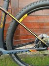 Scott SCALE 910 - osazeno komplet Shimano XT - hmotnost 10kg!!