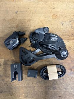 Shimano XT Di2 