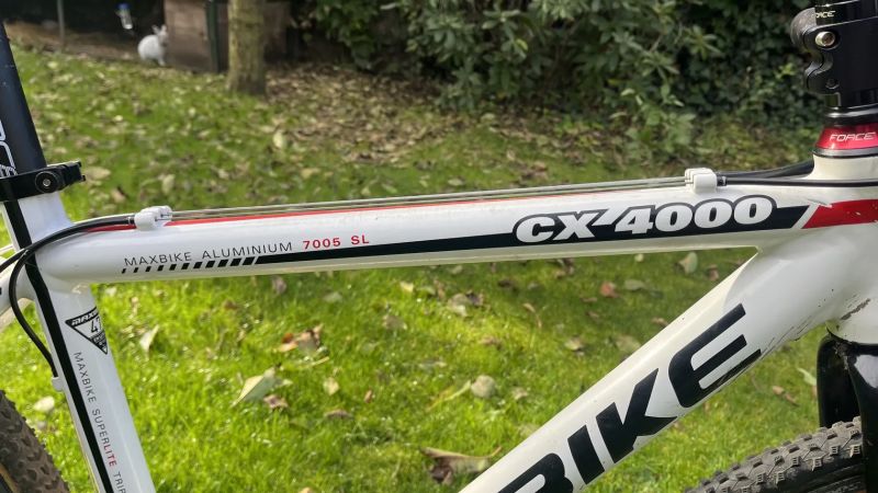 Dětské cyklokrosové kolo Maxbike CX 4000 pro jezdce cca 130cm