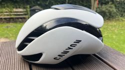 silniční helma Canyon velikost S 51-54cm