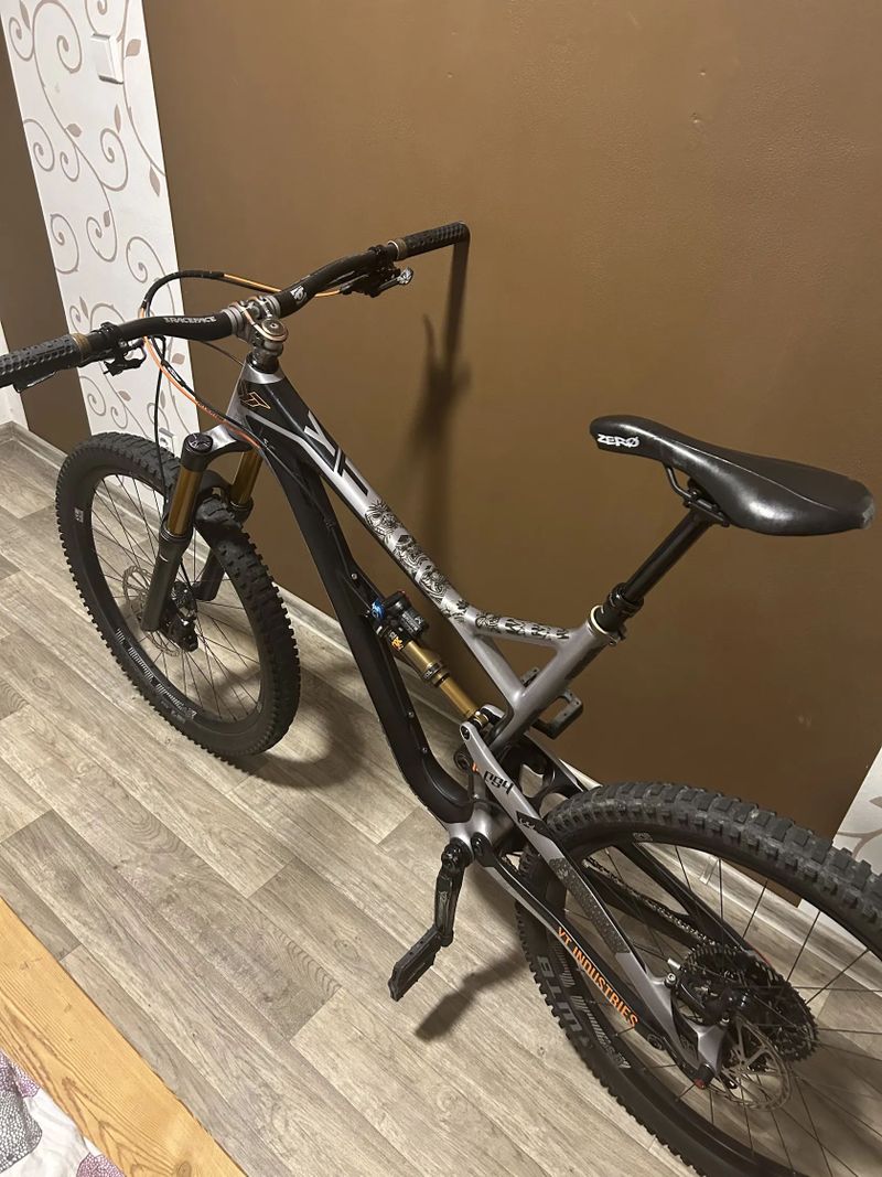 YT Industries Jeffsy pro race