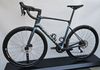 GIANT Defy Advanced 0 Di2 2025, 2026 - endurance silniční kolo s karbonovým rámem - NOVÉ
