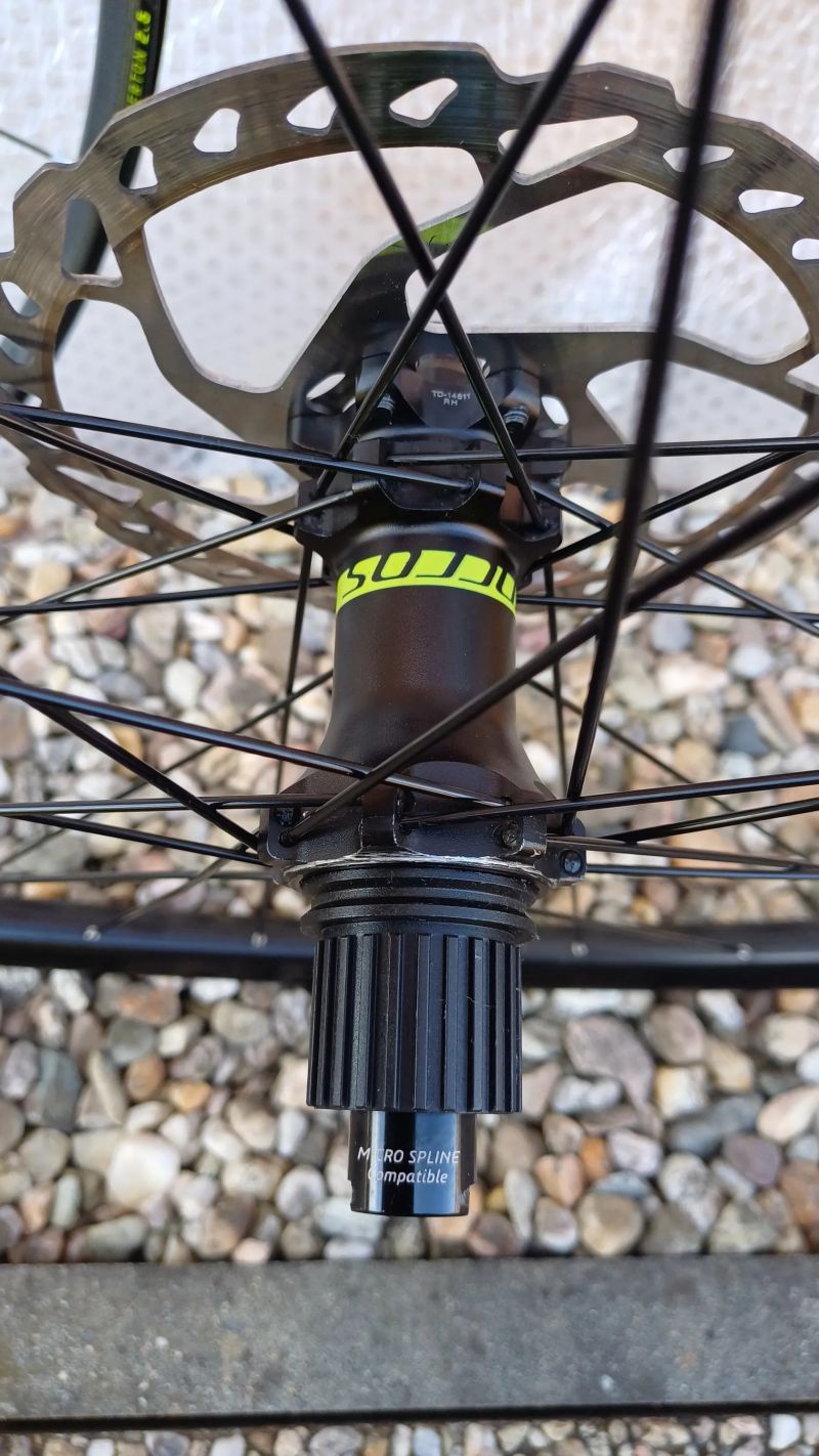 MTB kola Syncros Silverton 2.5