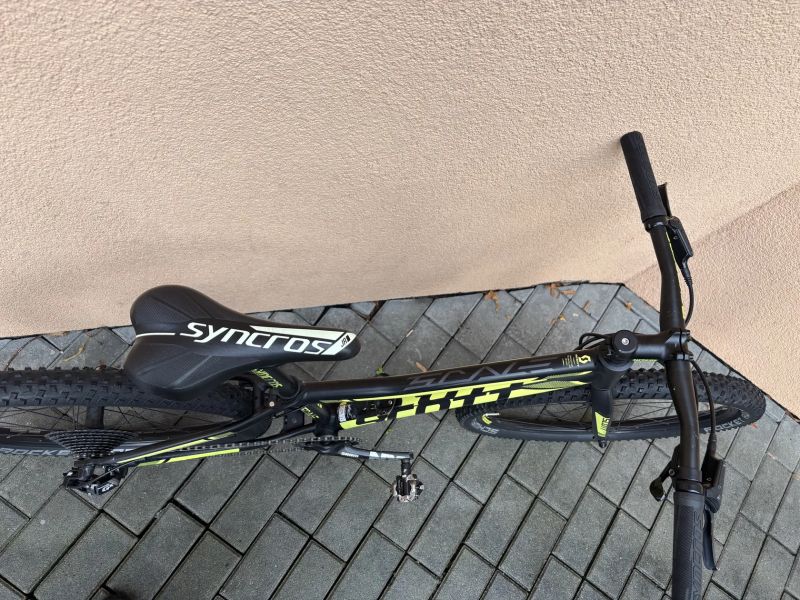 Scott Scale 24”