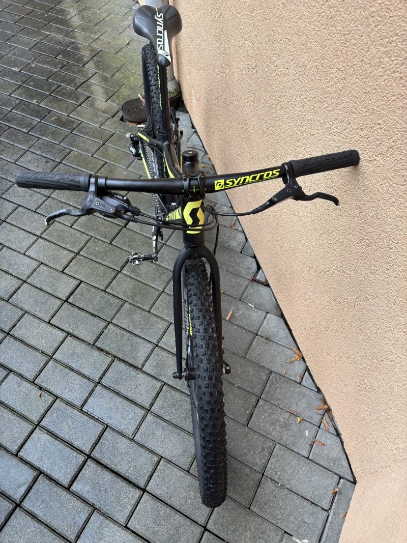 Scott Scale 24”